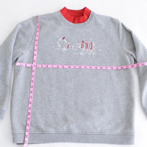 Vintage Grey Polar Bear Winter Mockneck Sweater - Picture 4 of 11